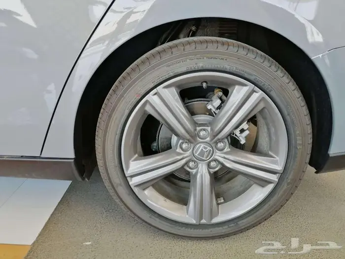 هوندا اكورد EX نص فل 2024 4