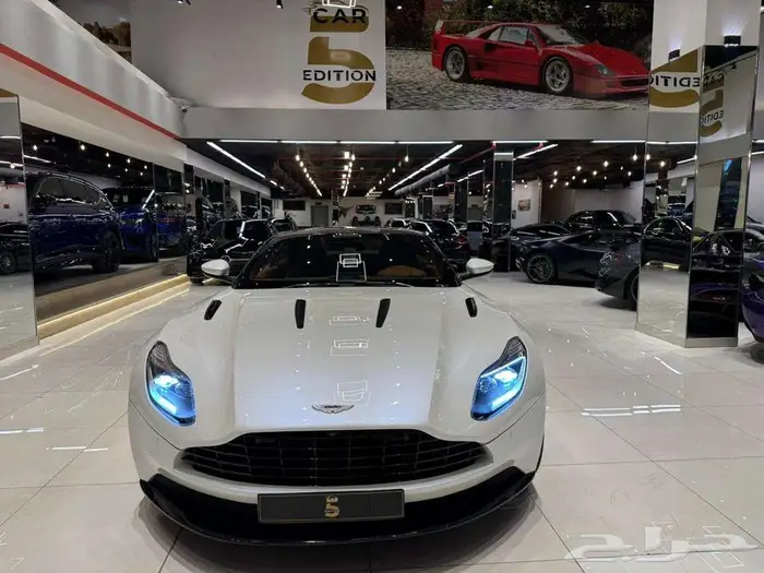 استون مارتن DB11 موديل 2018 3