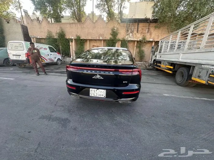 فاو FAW بسترن B70 2022 قير اوتماتيك بنزين 4