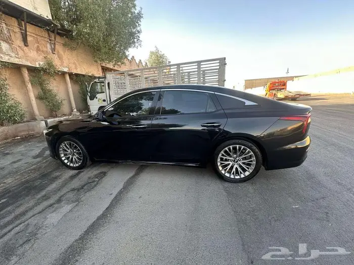 فاو FAW بسترن B70 2022 قير اوتماتيك بنزين 5