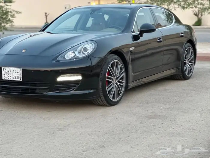 بورش بانميرا S 13