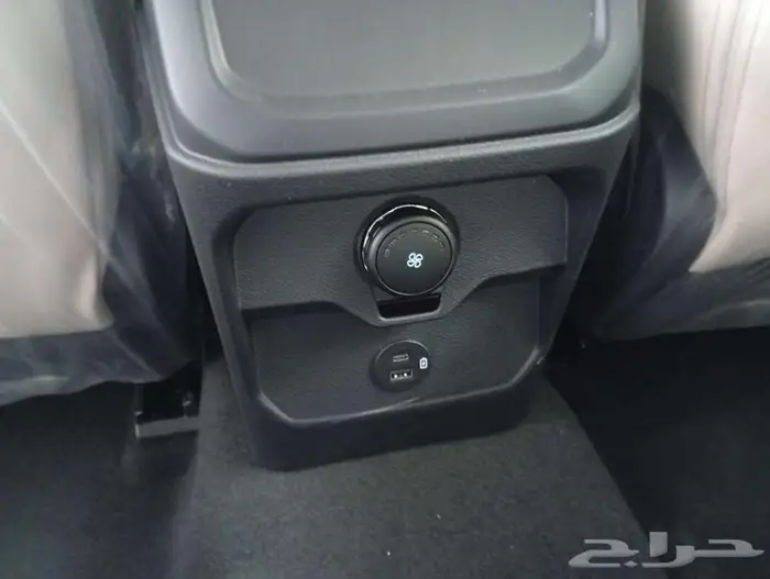 فورد ايفرست XLT نص فل دبل 2025 17