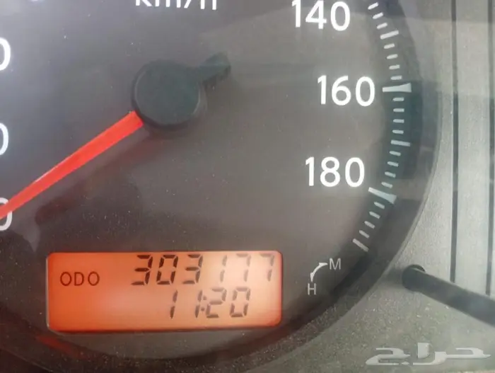 باص نيسان اورفان للبيع موديل 2010 1