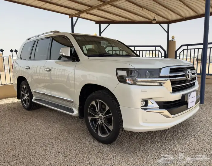 لاندكروزر جي اكس ار 2020 سعودي 4