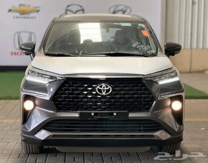 تويوتا فيلوز GLX 2025 سعودي اقساط اصدار لوحات فوري 3