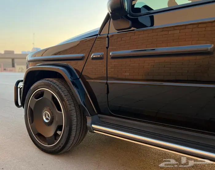 مرسيدس جي كلاس مخزن بحاله ممتازة 26