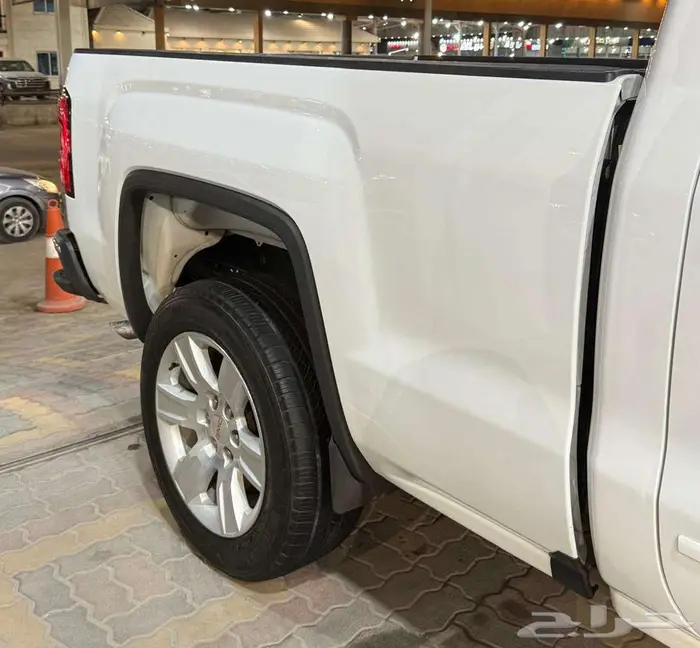 للبيع جمس سييرا 2018 فل كامل فئة Z71 سعودي ( عداد قليل ) 12