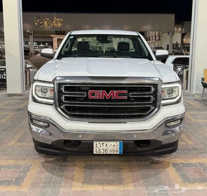 للبيع جمس سييرا 2018 فل كامل فئة Z71 سعودي ( عداد قليل ) 0