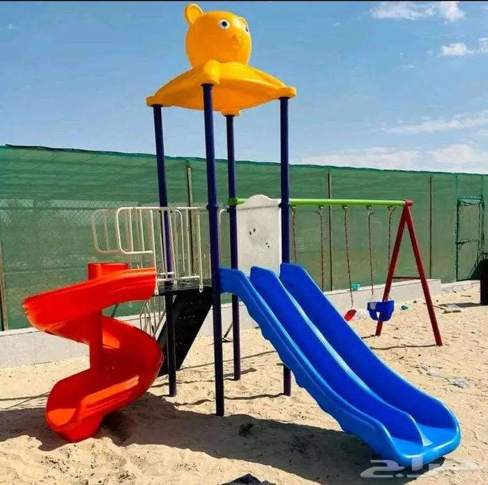 خبراء فن المراجيح والجلسات الحديدية والالعاب البلاستكية 32