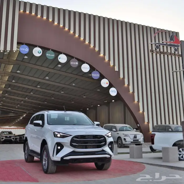 ايسوزو ام يو اكس 2025 الشكل الجديد (اقساط جميع البنوك) 18