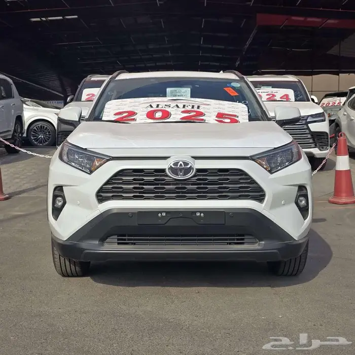 تويوتا راف فور XLE موديل 2025 وارد سعودي 1