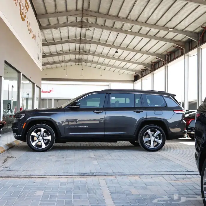 جيب جراند شروكي فل كامل ليمتد موديل 2021 2