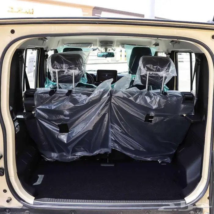 سوزوكي جمني 2025 بابين 10