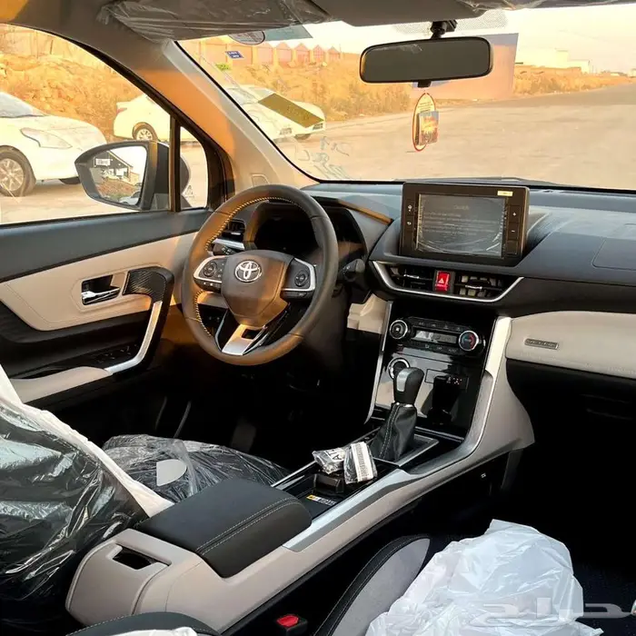 عرض خاص تويتا فيلوز 2025 كاش وتقسيط 6