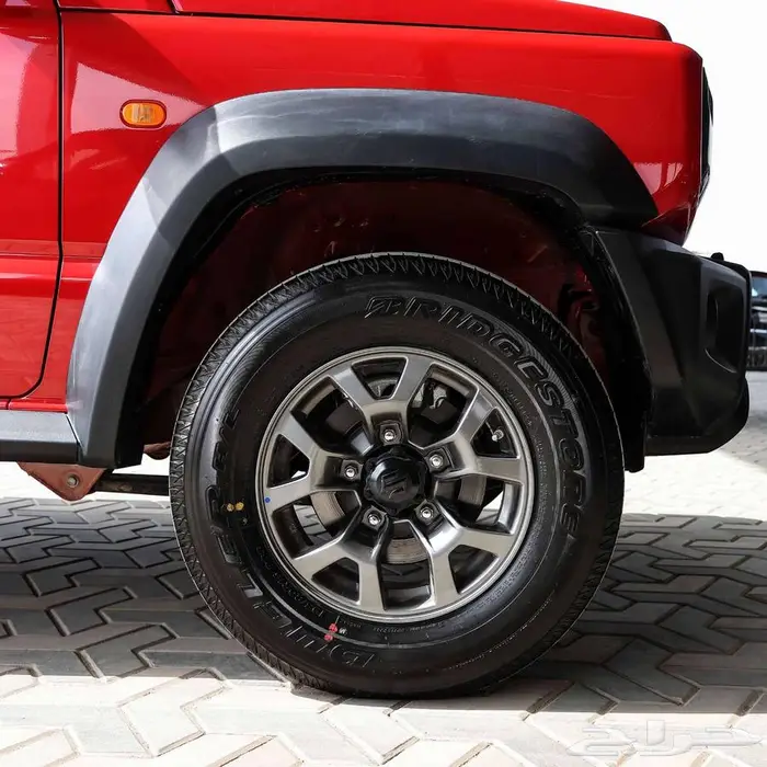 سوزوكي جمني موديل 2025 بابين 15