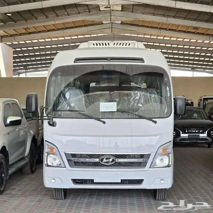 هيونداي كاونتي 23راكب موديل 2023 4