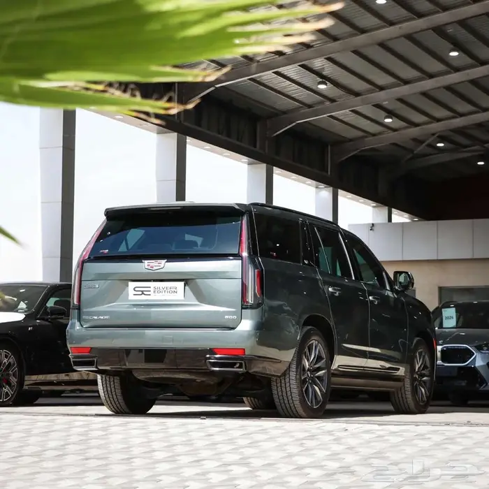 كاديلاك اسكاليد 2023 4