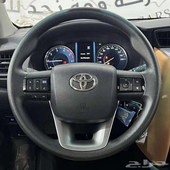 تويوتا فورتشنر GX2 م2.4 دبل ديزل 2025 بأقل الأسعار 9