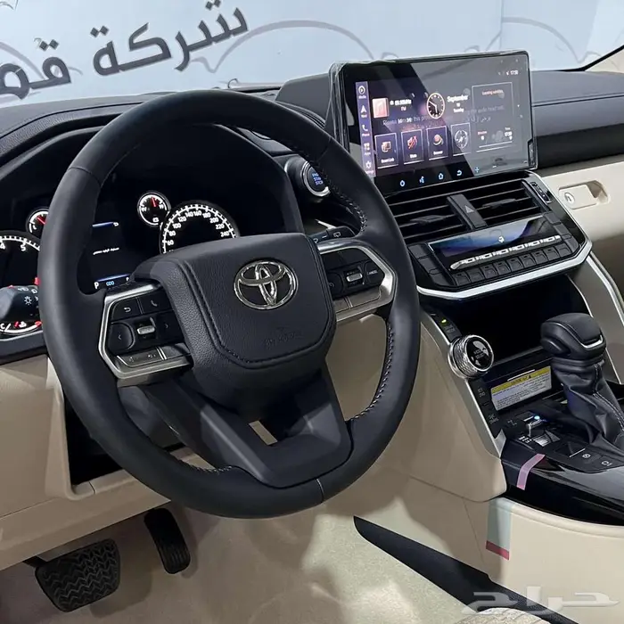 تويوتا لاندكروزر GXR بنزين 2025 بأقل الأسعار 7