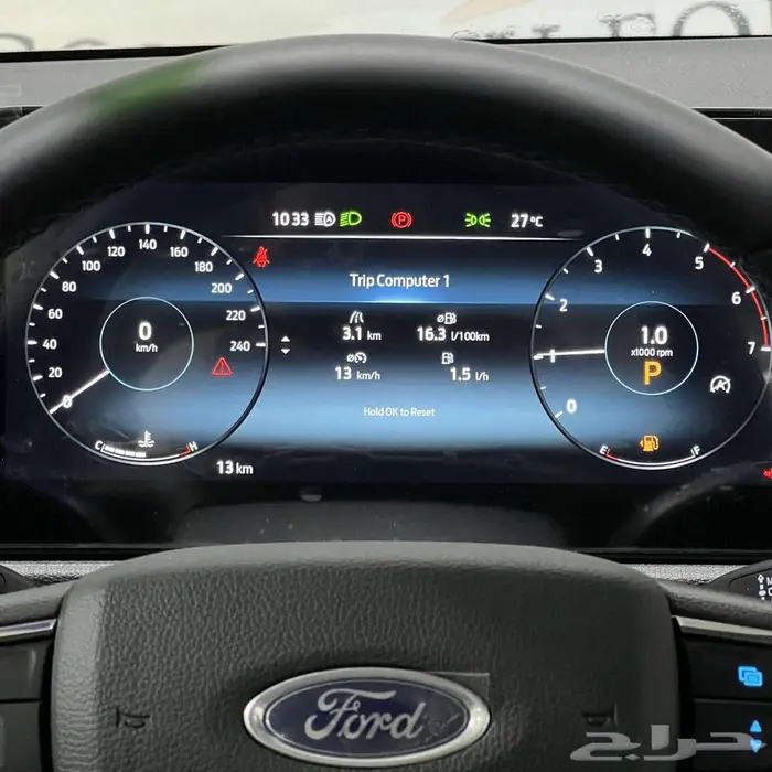 فورد تيريتوري تيتانيوم بنزين 2025 10