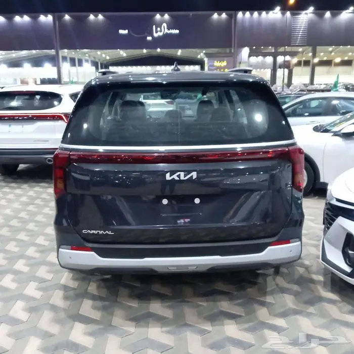 كيا كارنيفال ستاندر ونص فل 2025 افضل اسعار الكاش والتمويل 0