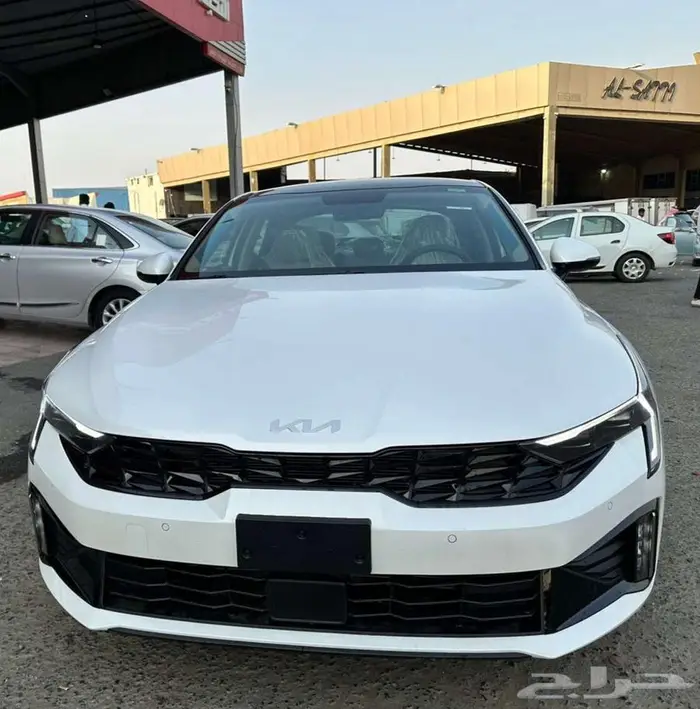 كيا K5 نص فل موديل 2026 اقساط او كاش 1