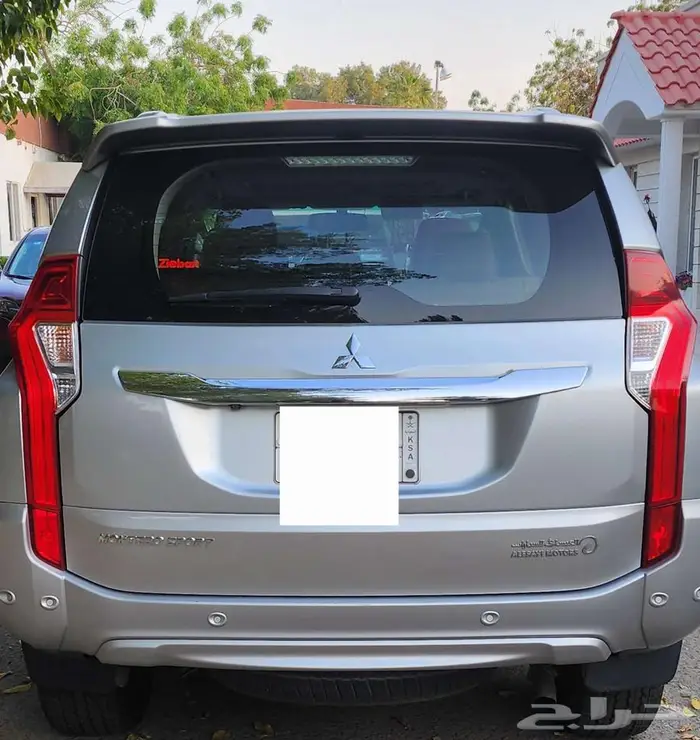 Mitsubishi montero sport 2018 - Full Option 4x4 1