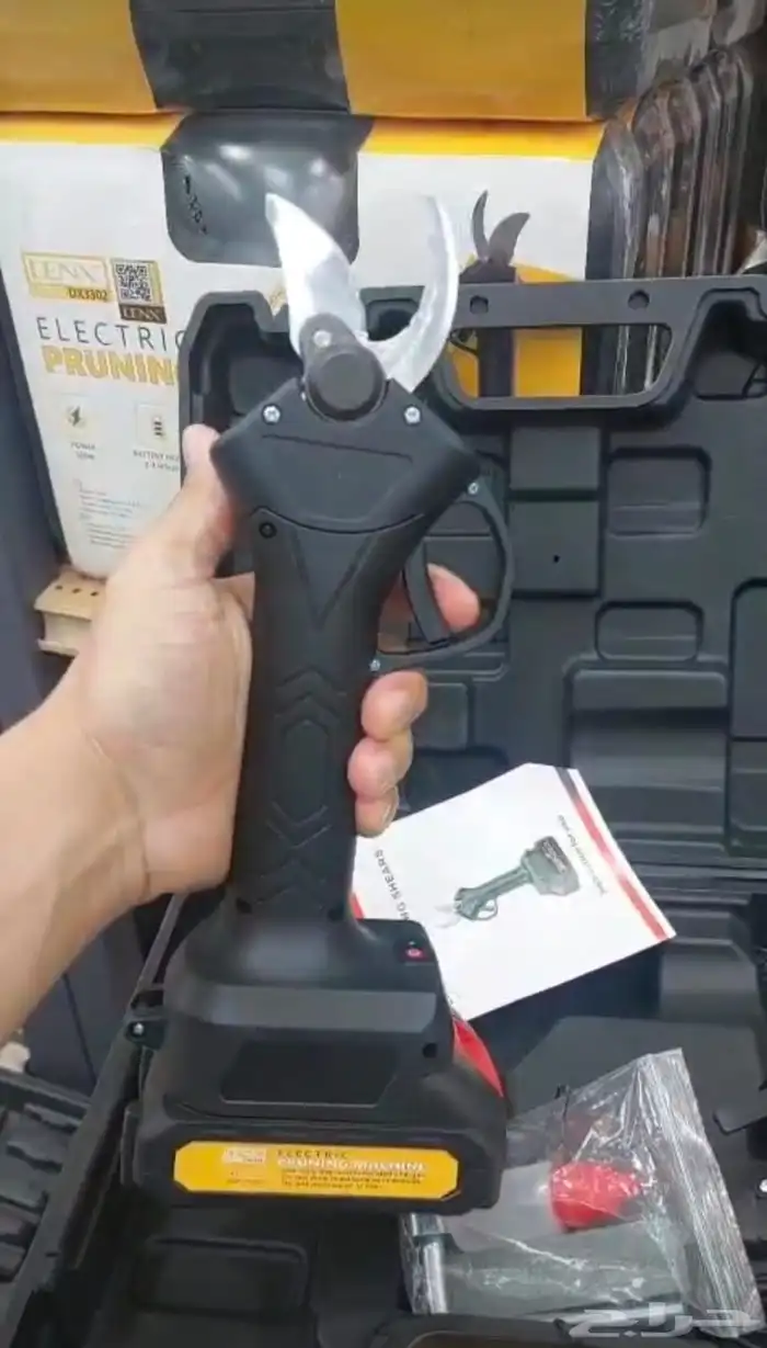 مقص تلقيم كهربائي من دينيكس بضمان عامين 1