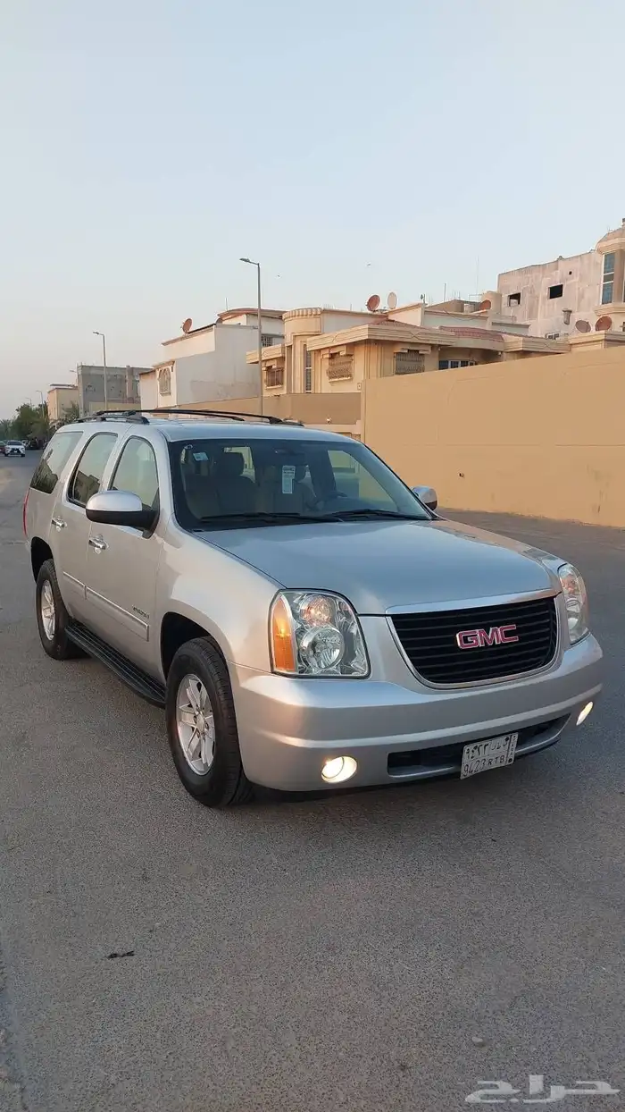 للبيع يوكن 2011 5