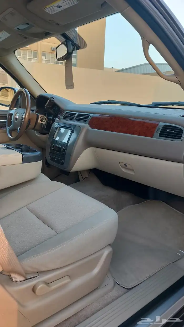 للبيع يوكن 2011 8