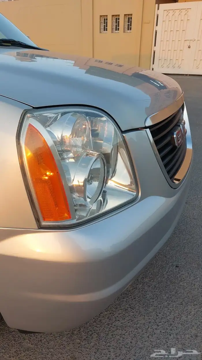 للبيع يوكن 2011 13