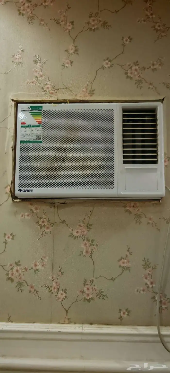 للبيع مكيفين (26) وحدة Gree نظيفة استخدام سنه و شهر 3
