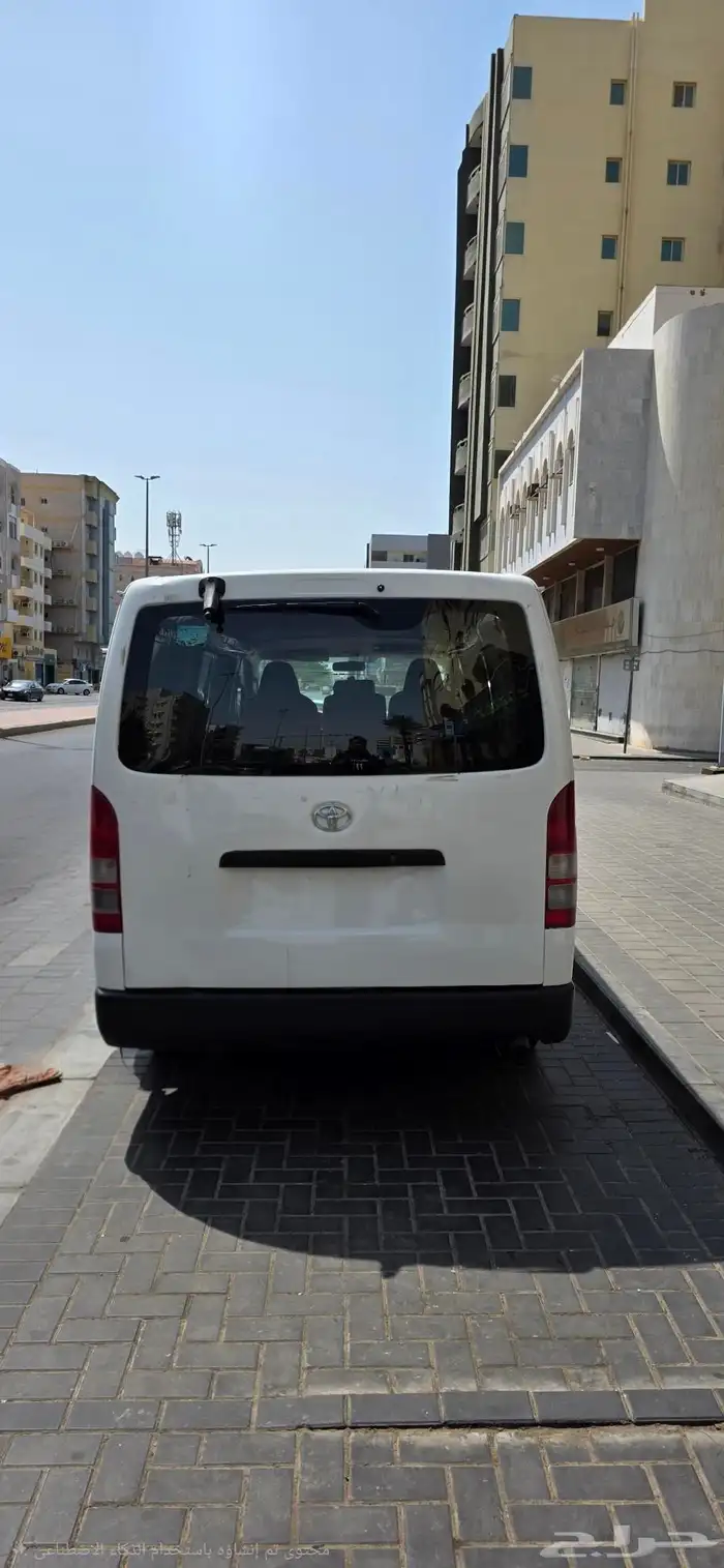 هايس تويوتا فان نقل بضاعة موديل 2015 3