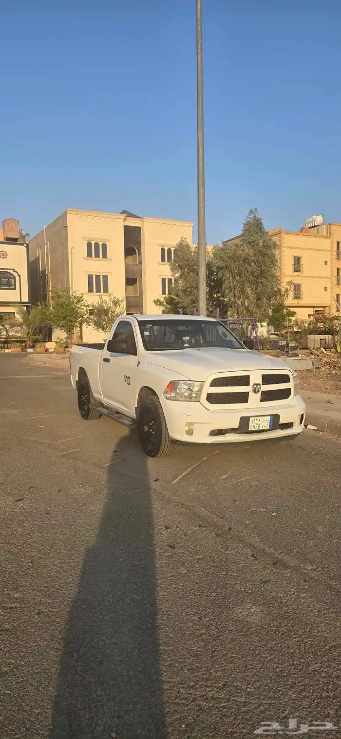 دودج رام 2019 نص فل غمارة ممشى أبيض 0