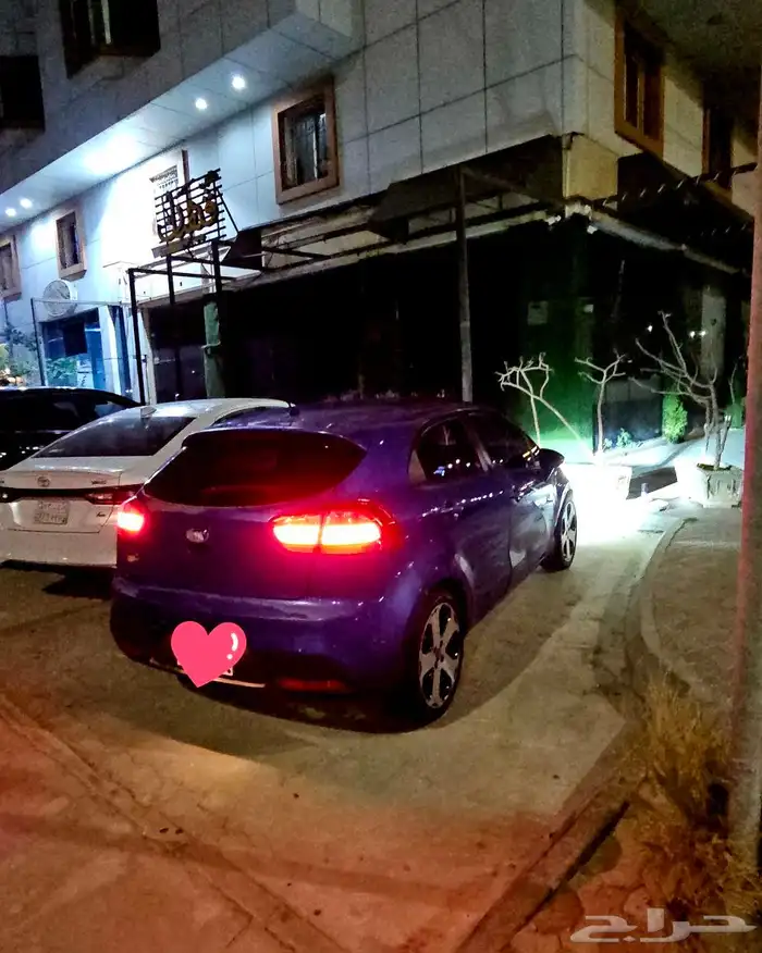 كيا ريو هاتشباك 2015 فل كامل فتحة سقف 0