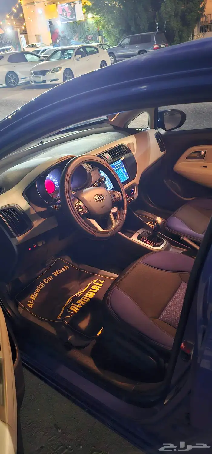 كيا ريو هاتشباك 2015 فل كامل فتحة سقف 2