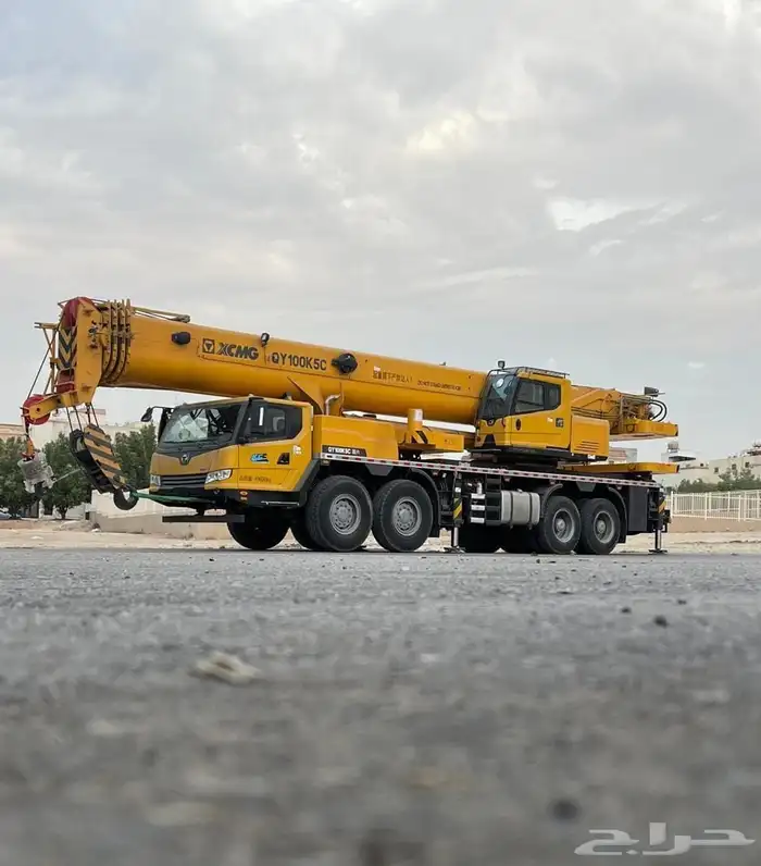 تاجير رافعات شوكيه كرينات معدات ثقيله تغطيه مشاريع 7