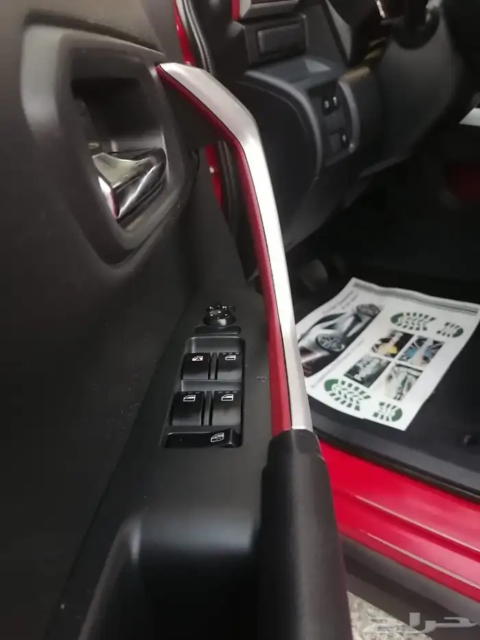 للبيع تويوتا رايز الموديل 2023 بحالة ممتازة جدا 31