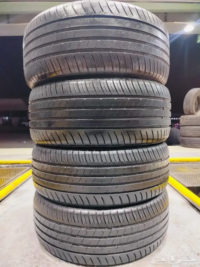 طقم كفرات امامي 225 45 19 الخلفي 255 40 19 2
