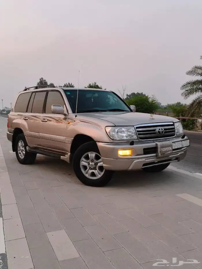 لاندكروزر 2004 - VXR فل كامل 8 سلندر 3