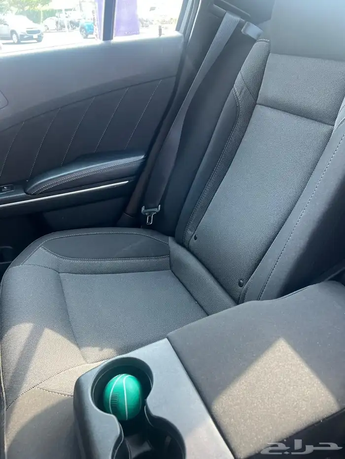 Dodge Charger SXT دودج شارجر نظيفة جدا 9