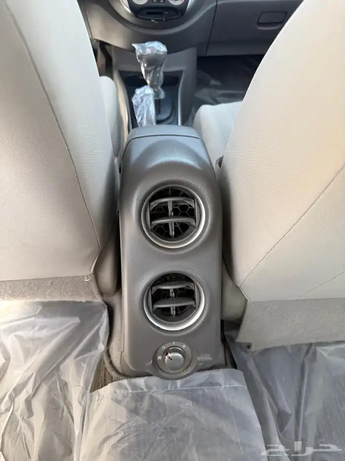 نوع السيارة نيسان صني 8