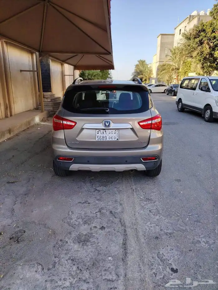 للبيع شانجان cs35 2020 فل كامل ممشى قليل 0