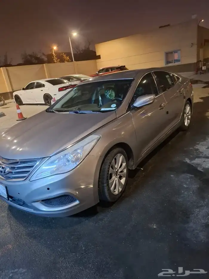 هوانداي ازيرا 4