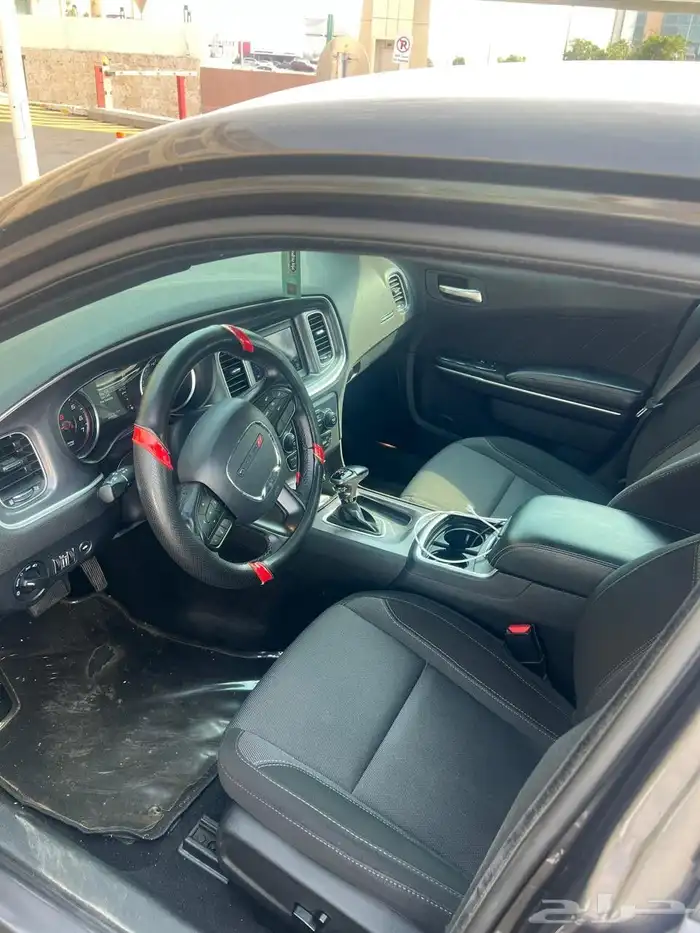Dodge Charger SXT دودج شارجر نظيفة جدا 3