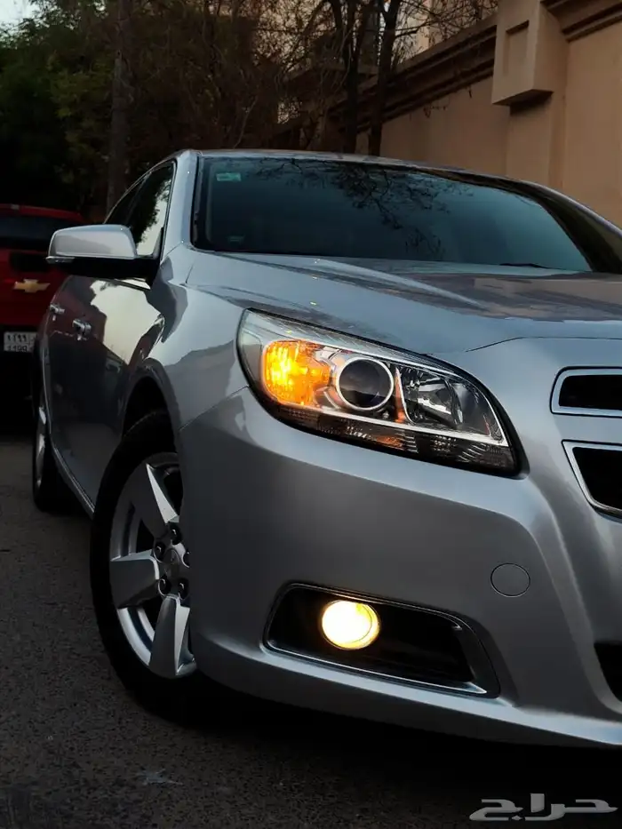 للبيع ماليبو وكاله ممشى قليل مخزنة بالهفوف 4 سلندر 37