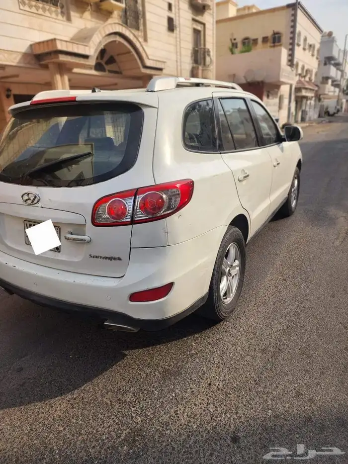 هيونداي سنتافي موديل 2012 4