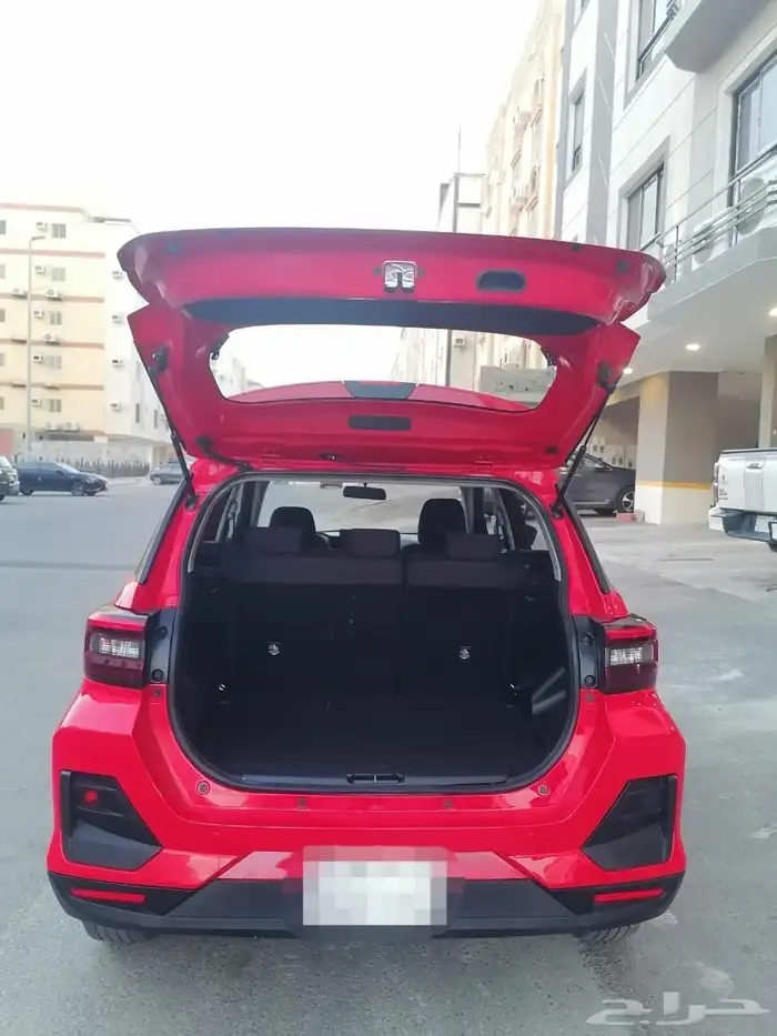 للبيع تويوتا رايز الموديل 2023 بحالة ممتازة جدا 15