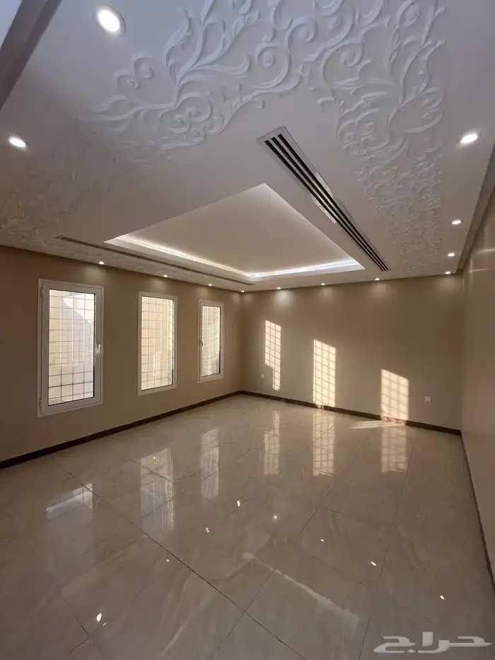 فيلا للبيع الشعلة 5