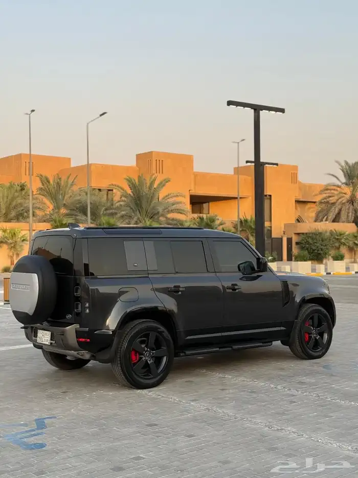 ديفندر 2023 اكس داينمك بحالة الوكالة ماشي 22 الف عالضمان 14